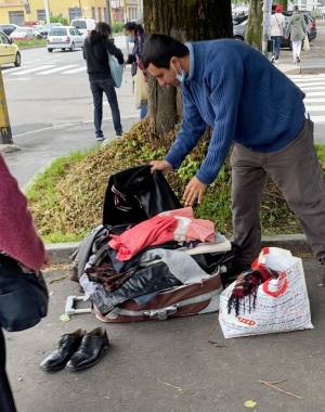 Milano, così si vendono i beni presi da Pane Quotidiano