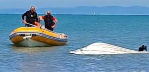 Il colpo di coda, poi la lotta in mare: "Io attaccato dallo squalo"