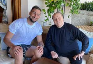 Donnarumma e la foto con Berlusconi: "Sempre un piacere"