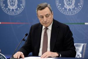 I partiti già in assetto da semestre bianco. La contromossa di Draghi