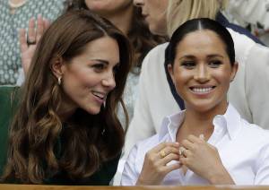 Quell'incontro nascosto fra Kate e Meghan: spuntano le chat