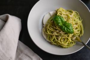 Contaminazione da Salmonella: pesto ritirato dagli scaffali, ecco quale