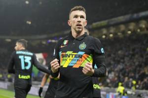 Perisic fa la differenza con la valigia in mano. Nodo dell'Inter che vola
