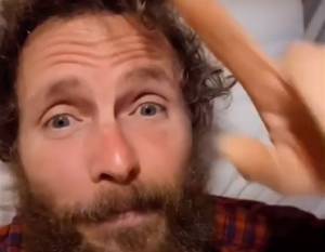 Jovanotti ha il Covid: "I tamponi rapidi non sono così efficaci"