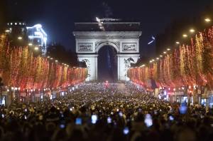 La bandiera che rivela cosa attende la Francia (e l'Europa)