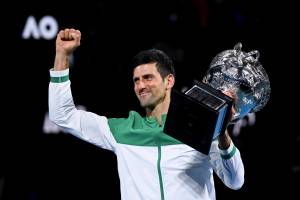 Australia batte Djokovic. Segregato in aeroporto e poi rimandato a casa