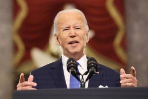 "Cercò di sovvertire il voto". La furia di Biden contro Trump