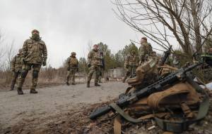 La guerra fantasma incendia il Donbass. "Obiettivo è il caos"