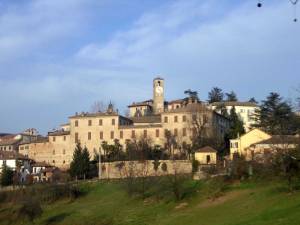 Neive, la bellezza mozzafiato dei colli delle Langhe