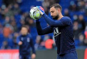 In panchina e fischiato: che fine ha fatto Donnarumma