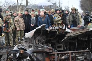 Ucraina, Von Der Leyen sfida Putin: va nella città del massacro