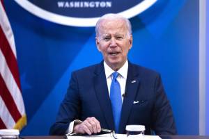 La guerra sbarca al G20. Gli Usa boicottano Putin. E Biden al Congresso: "Presto sui fondi a Kiev"