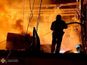 L'attacco coi missili ipersonici: la devastazione di Odessa