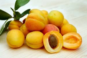 Albicocche, proprietà e benefici di questo frutto delizioso