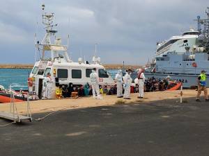 Un nuovo sbarco: l'Ong ci porta altri 294 migranti