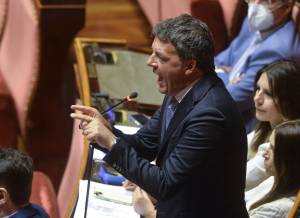 "Il Donbass? Pensa sia un prete spagnolo". Renzi annienta così Toninelli in tv