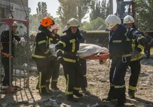 Notte di nuovi raid in Ucraina, pesanti bombardamenti a Mykolaiv 