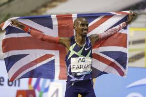 La vera storia di Mo Farah. Da bimbo clandestino a "baronetto" dell'atletica