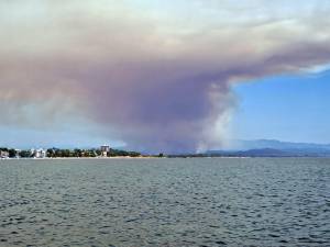 "Possibile blackout. Non prendete l'ascensore". Incubo incendi sul Carso