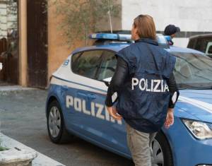 Una volante della polizia di Firenze