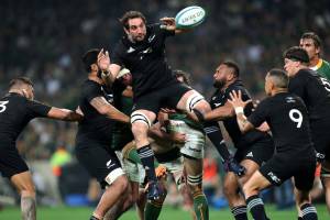 Il periodo nero degli All Blacks: 5 ko in 6 match. Tutta colpa della maglia "venduta" allo sponsor