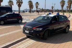 Due volanti dei carabinieri sul litorale ligure