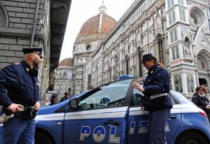 Una volante della polizia a Firenze