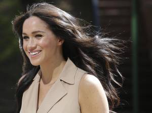 "Trattata come una donna di colore": Meghan contro la famiglia reale