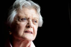 Addio alla Signora in giallo della tv: morta a 96 anni Angela Lansbury