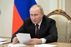 Conferenza, ricevimento e telefonate: perché è saltata l'agenda di Putin