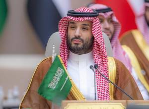 Blinken va a Riad, ma Mohamed bin Salman chiama Putin