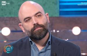 "Dissociati". Il nuovo sproloquio di Saviano contro Salvini e Meloni