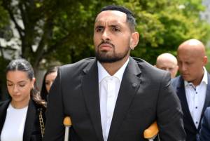 Kyrgios ammette aggressione alla ex ma il tribunale lo assolve: ecco perché