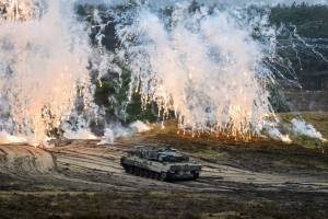 A Kiev i tank tedeschi e inglesi E Mosca alza il tiro sugli Usa