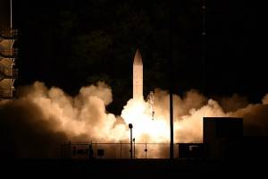 Missili ipersonici e scudo antiaereo: l'avvertimento a Kim