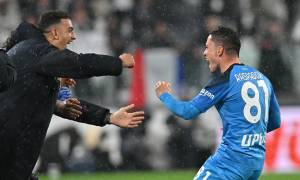 Napoli, è quasi scudetto. Raspadori nel finale vale l’1-0 sulla Juventus