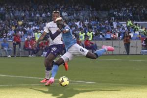 Serie A, il Napoli sfida la Fiorentina al Maradona: chi gioca e dove vederla in tv