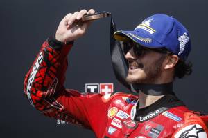 È sempre Ducati: Bagnaia da pole, ma non è sprint