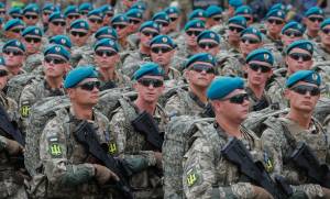 Dalla guerra alla fortezza militare: ecco cosa può succedere a Kiev