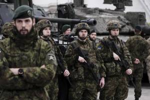 Giochi di guerra ai confini: il messaggio della Nato alla flotta russa