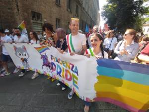 I due sindaci che hanno partecipato al "pride" con la fascia tricolore