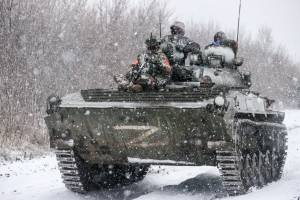 Mosca modifica i tank in Ucraina: cosa cambia sul campo