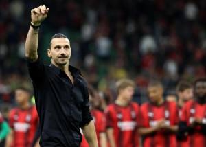 "God... bye". Il commovente addio di Ibrahimovic al calcio