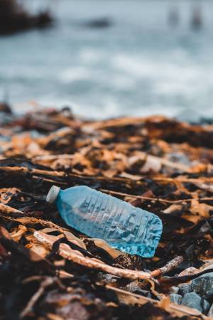 5 buone abitudini per ridurre l'uso della plastica