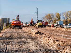 "Stop al lavoro oltre i 33°". "Caldo come Covid": il folle botta e risposta dei sindacati