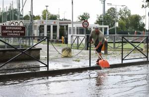 Il maltempo non si ferma, nubifragio su Cremona: "40 minuti da incubo"