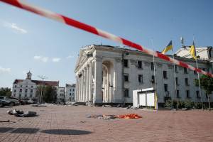 Bombe sui civili: strage a Chernihiv