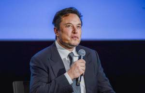 Musk sferza la Ue dopo le polemiche su X: "Fake news? Elencatele"