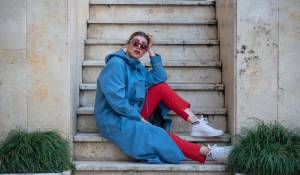 Trench donna: 5 migliori modelli di giacche antipioggia per l'Autunno 2023
