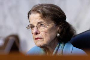 Morta Dianne Feinstein, la più anziana senatrice statunitense: aveva 90 anni